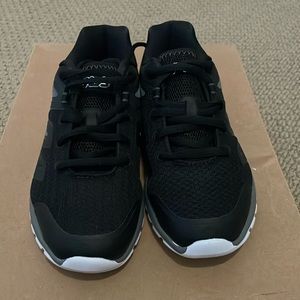 Brand New never work FILA shoes size 3Y